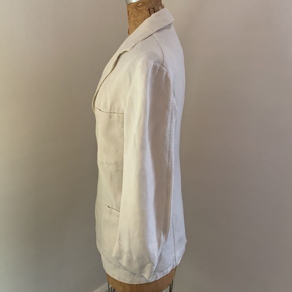 Amazing vintage (20’s?) unlined ivory linen jacket with 3 pearl buttons. - Picture 5 of 16